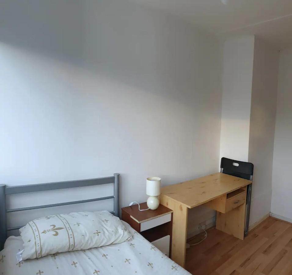Elephant & Castle - Zone 2 - Private Rooms - Shared Bathroom London Exterior foto