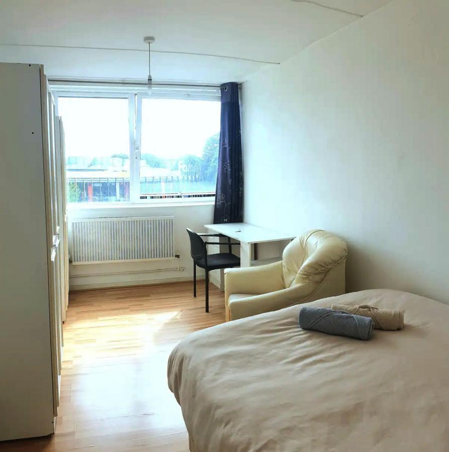 Elephant & Castle - Zone 2 - Private Rooms - Shared Bathroom London Exterior foto