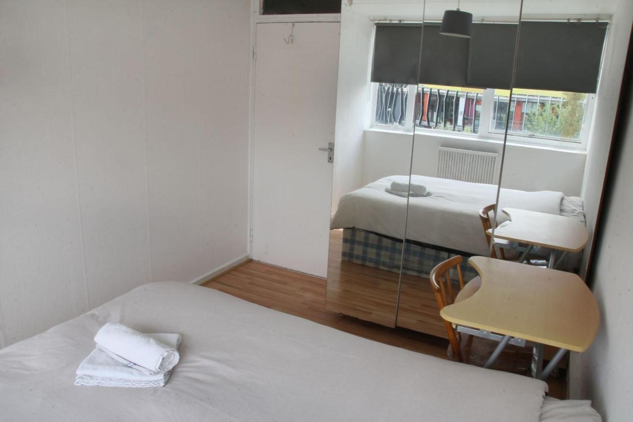Elephant & Castle - Zone 2 - Private Rooms - Shared Bathroom London Exterior foto